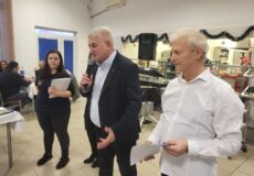 Захвалница од ХУМАНИСТА ВЕЛИКОГ СРЦА