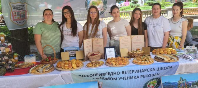Учешће на 3. винској променади у Јагодини Учешће на 3. винској променади у Јагодини