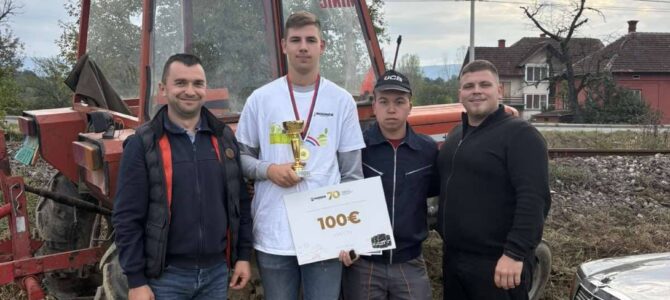 Велики успех нашег ученика на такмичењу орача „Прва бразда” у Новом Селу!￼￼￼