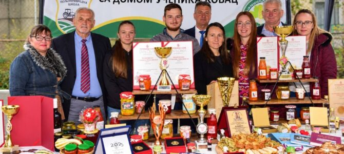 Успешно учешће наше школе на „Михољским сусретима села“ Успешно учешће наше школе на „Михољским сусретима села“